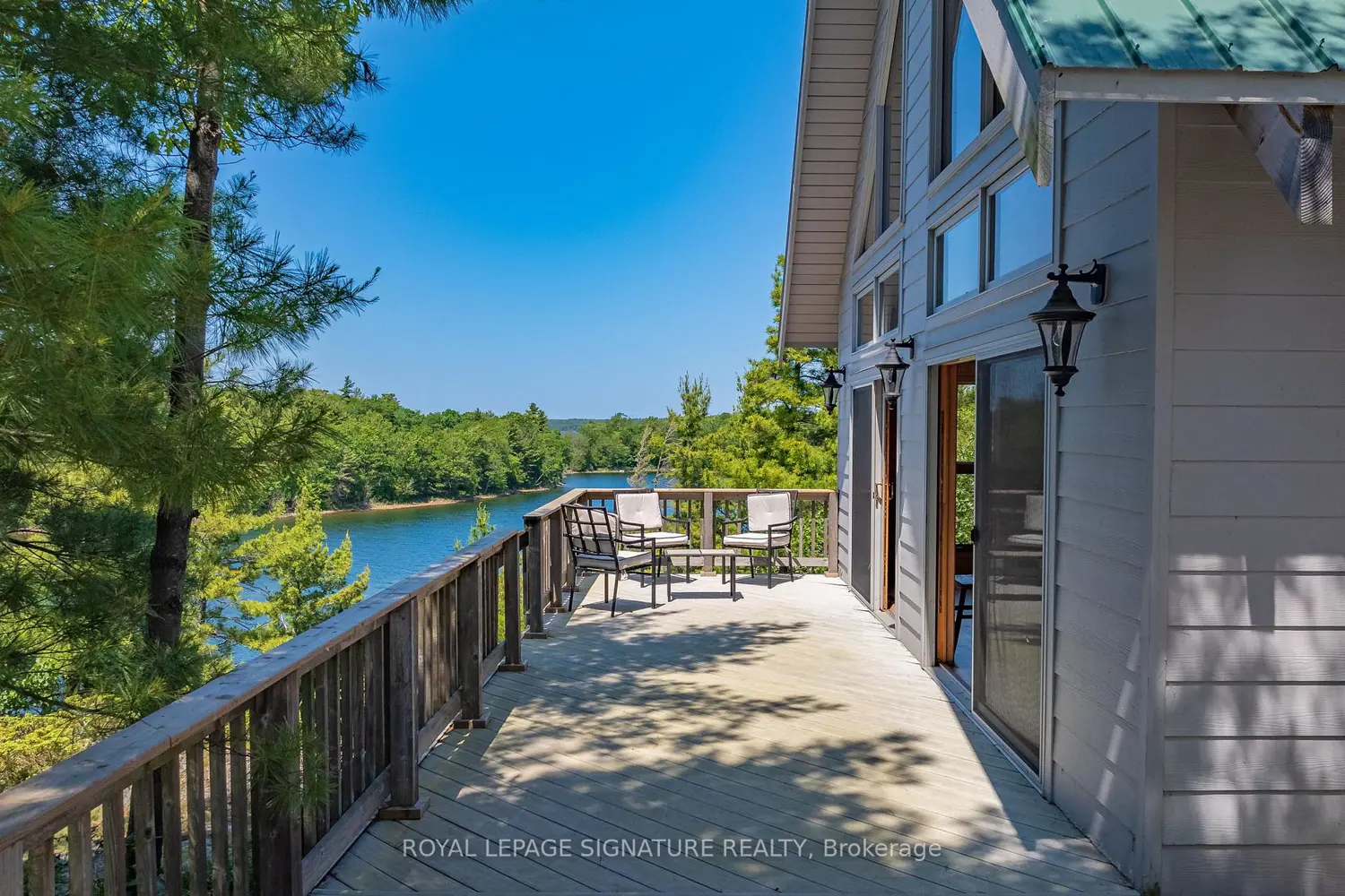 Additional image 14 of B350 Echo Island