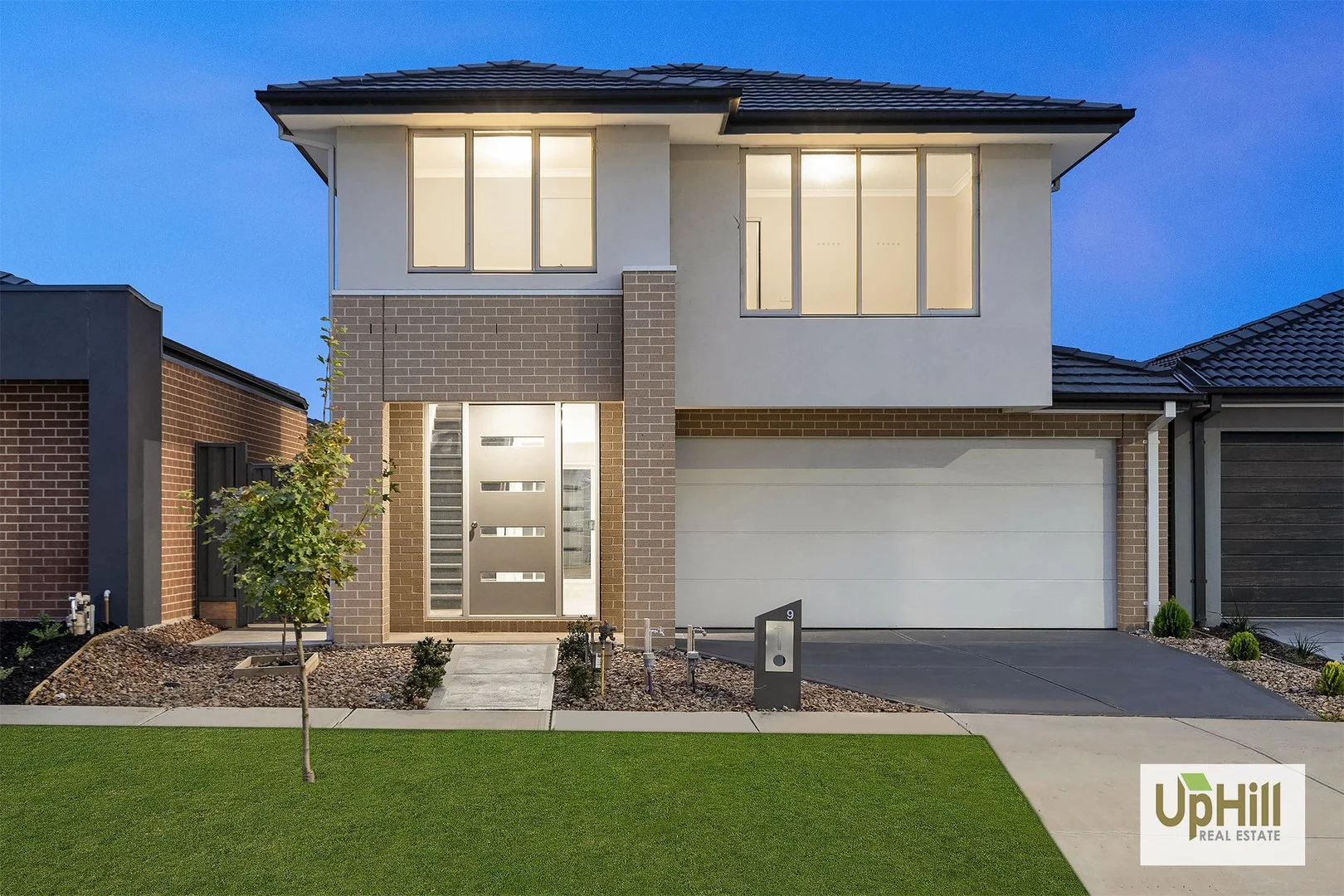 9 Olympic Parade, Clyde VIC 3978
