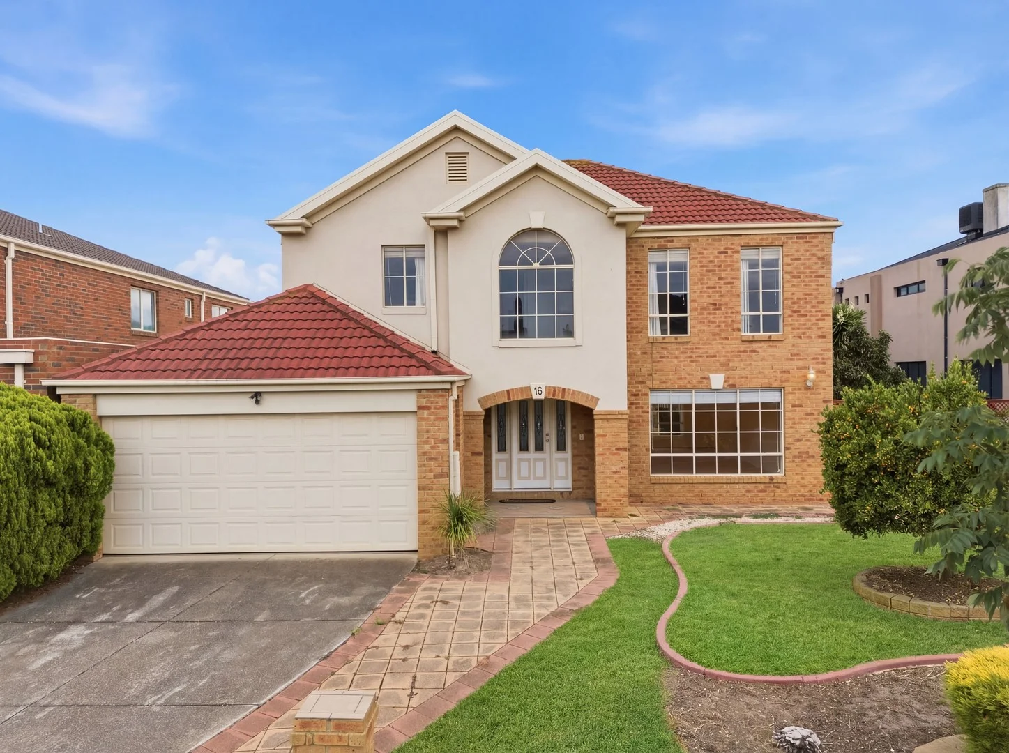 16 Carolyn Drive, Hoppers Crossing VIC 3029