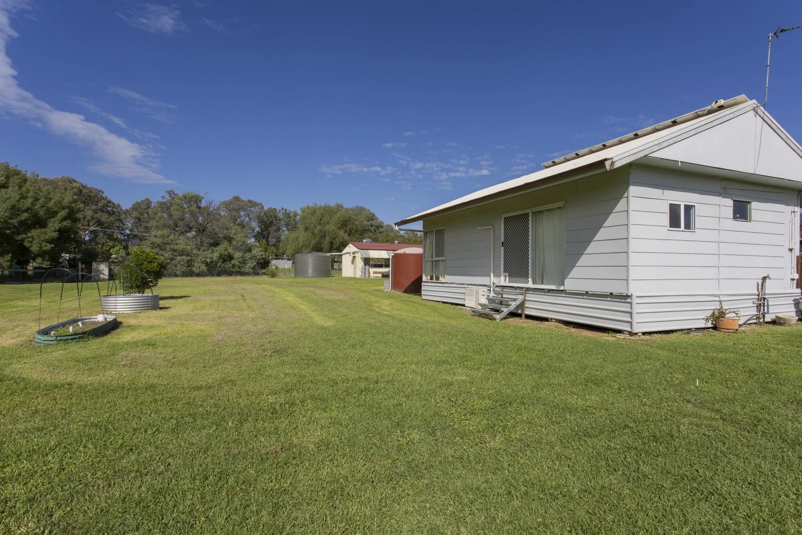 28 Campbell Street, Koorawatha NSW 2807