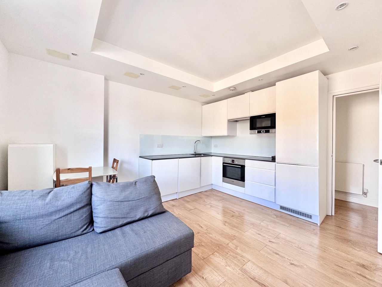 3 Bed Flat, Chippenham Road, W9, N1 7GU photo 2