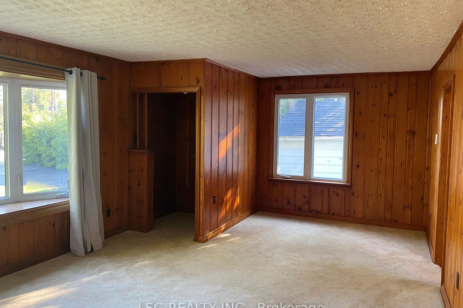 Additional image 7 of 25 Sharon Boulevard