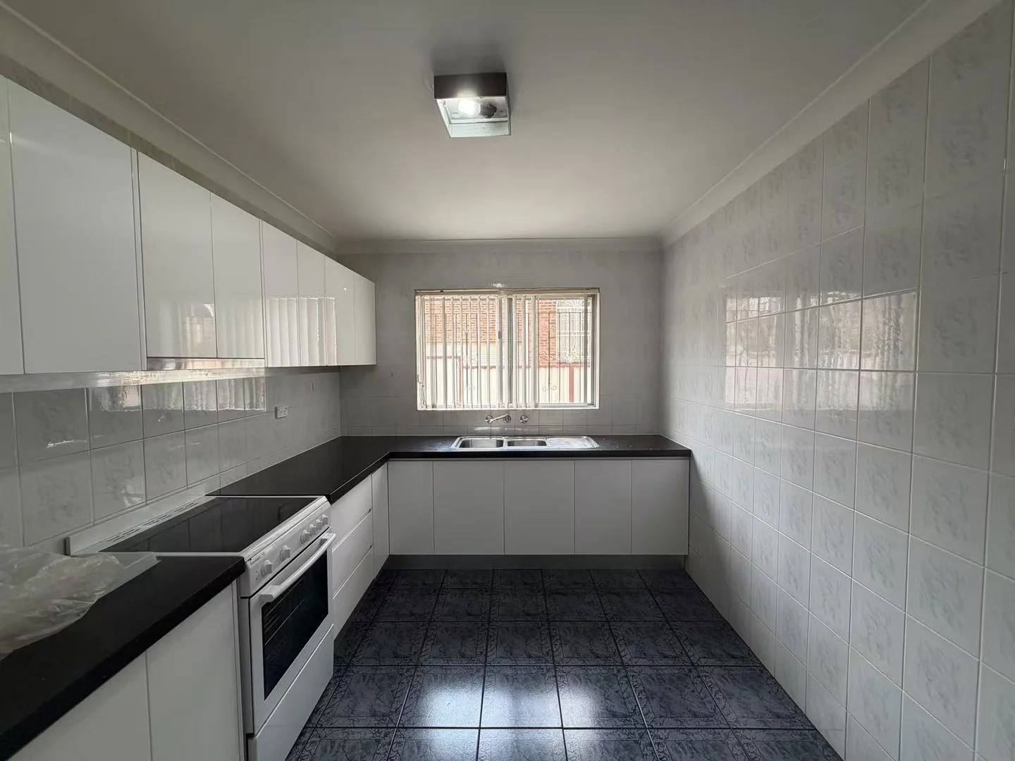 4/26 Hevington Rd, Auburn NSW 2144 photo 2