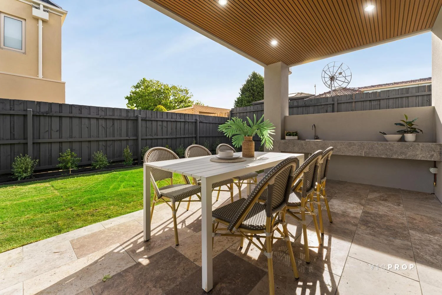 Additional image 28 of 31 Delmore Crescent, Glen Waverley VIC 3150