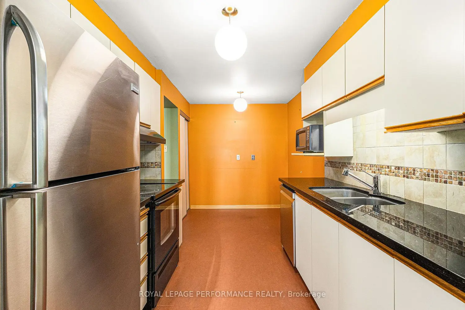 Additional image 8 of 2015 Summerfields Crescent