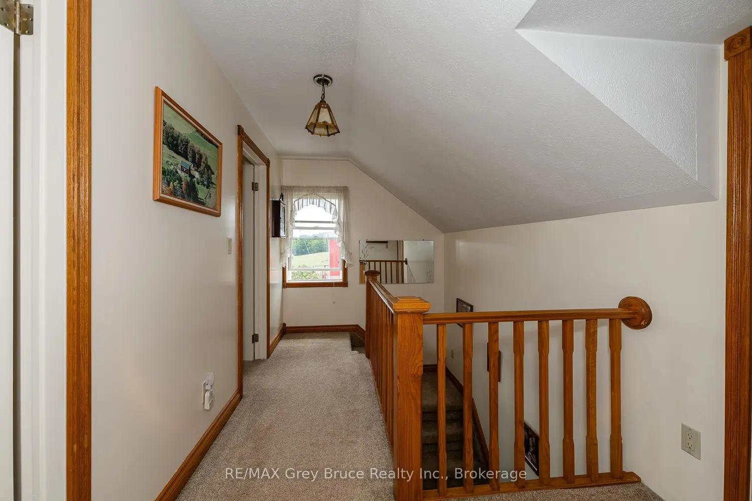 Additional image 10 of 319144 Grey Road 1