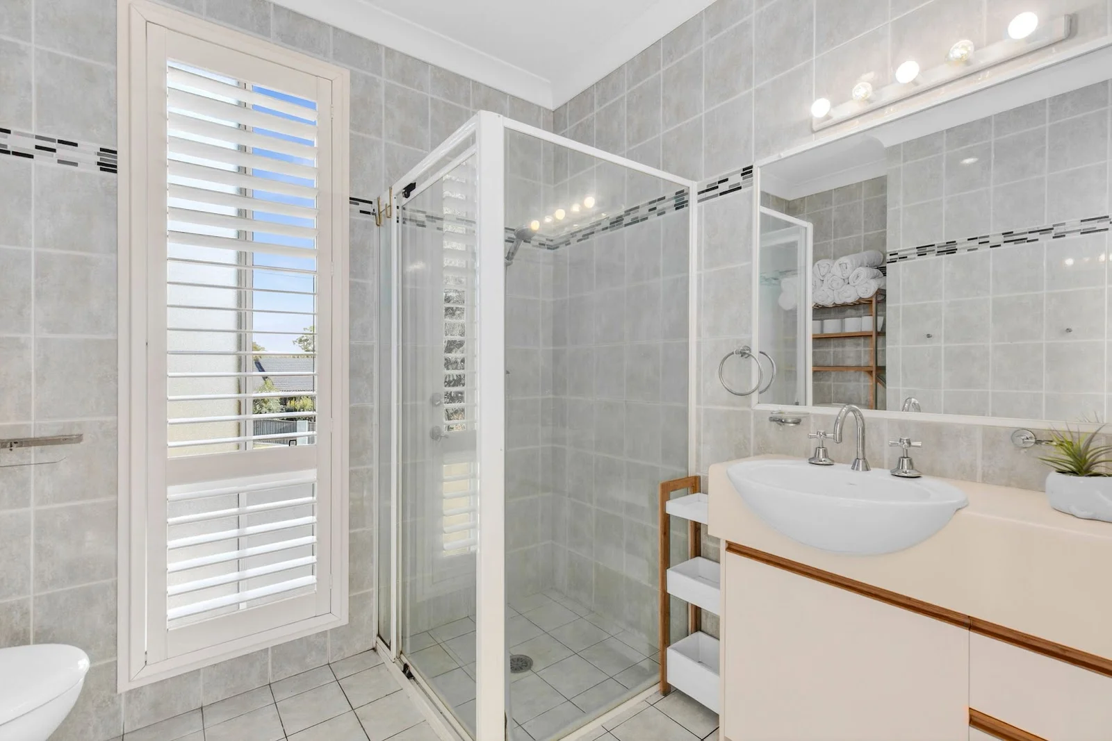 Additional image 11 of 1 Emerald Heights Drive, Emerald Beach NSW 2456