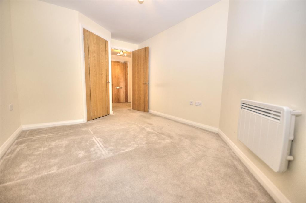 Additional image 7 of 1 bed flat for saleMoor Lane, Crosby, Liverpool L23