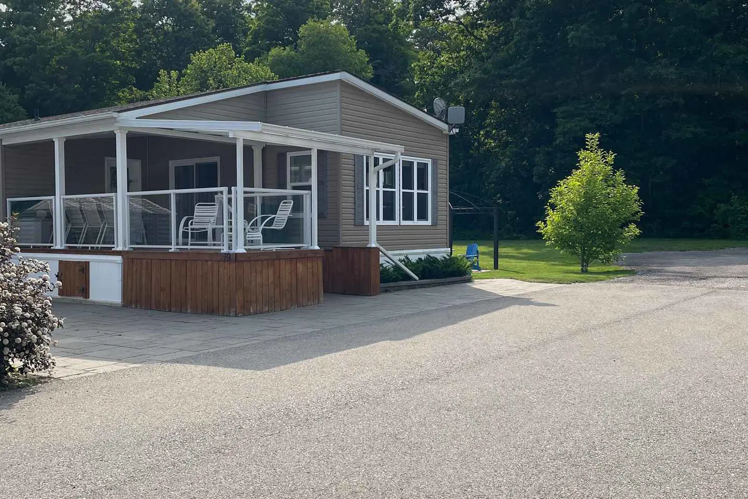 4449 Milburough Line 19 Cedar St.