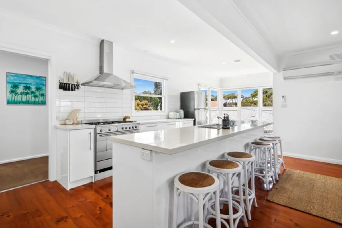 14 Kenvarra Crescent, Jan Juc VIC 3228 photo 2