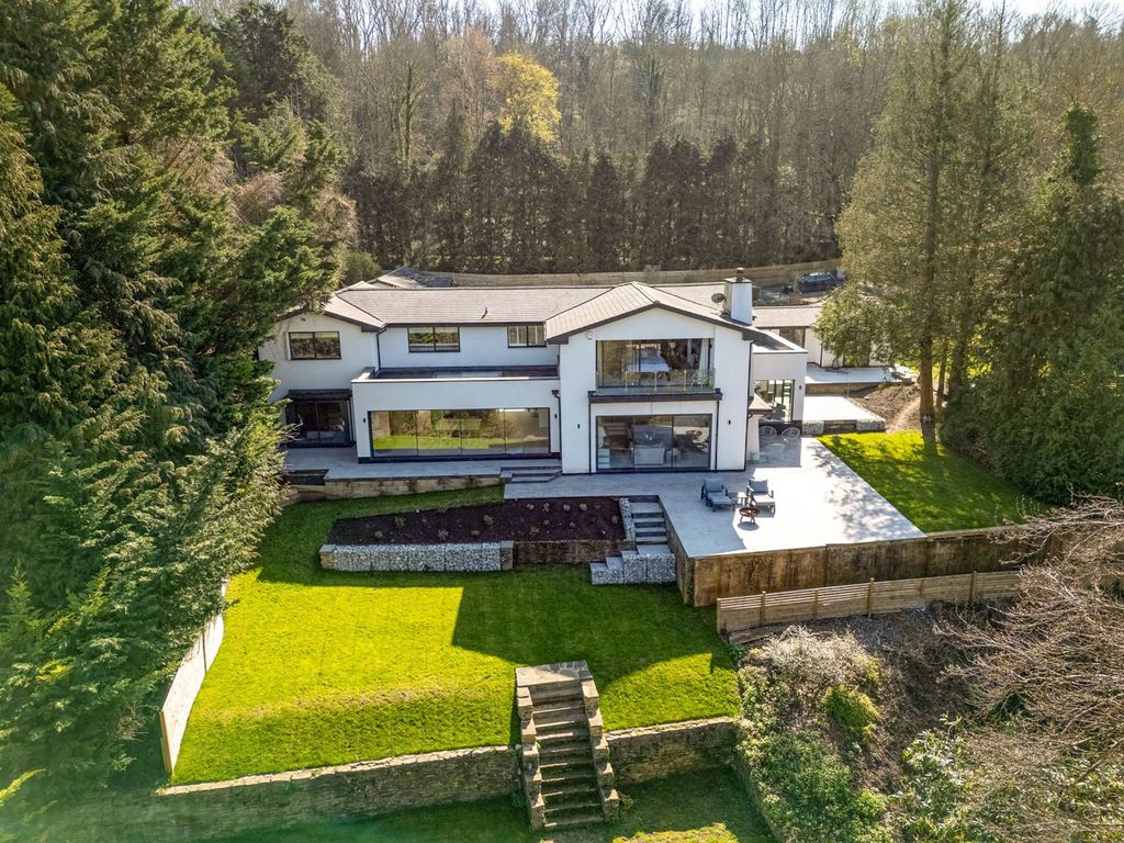 7 bed detached house for saleGibraltar Lane, Cookham Dean, Maidenhead SL6