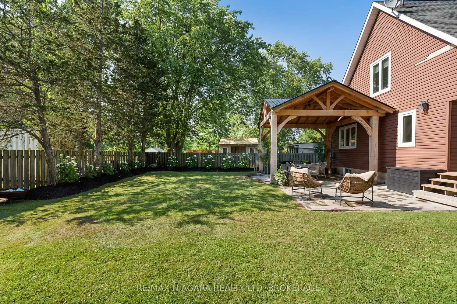 Additional image 17 of 11748 Summerland Avenue