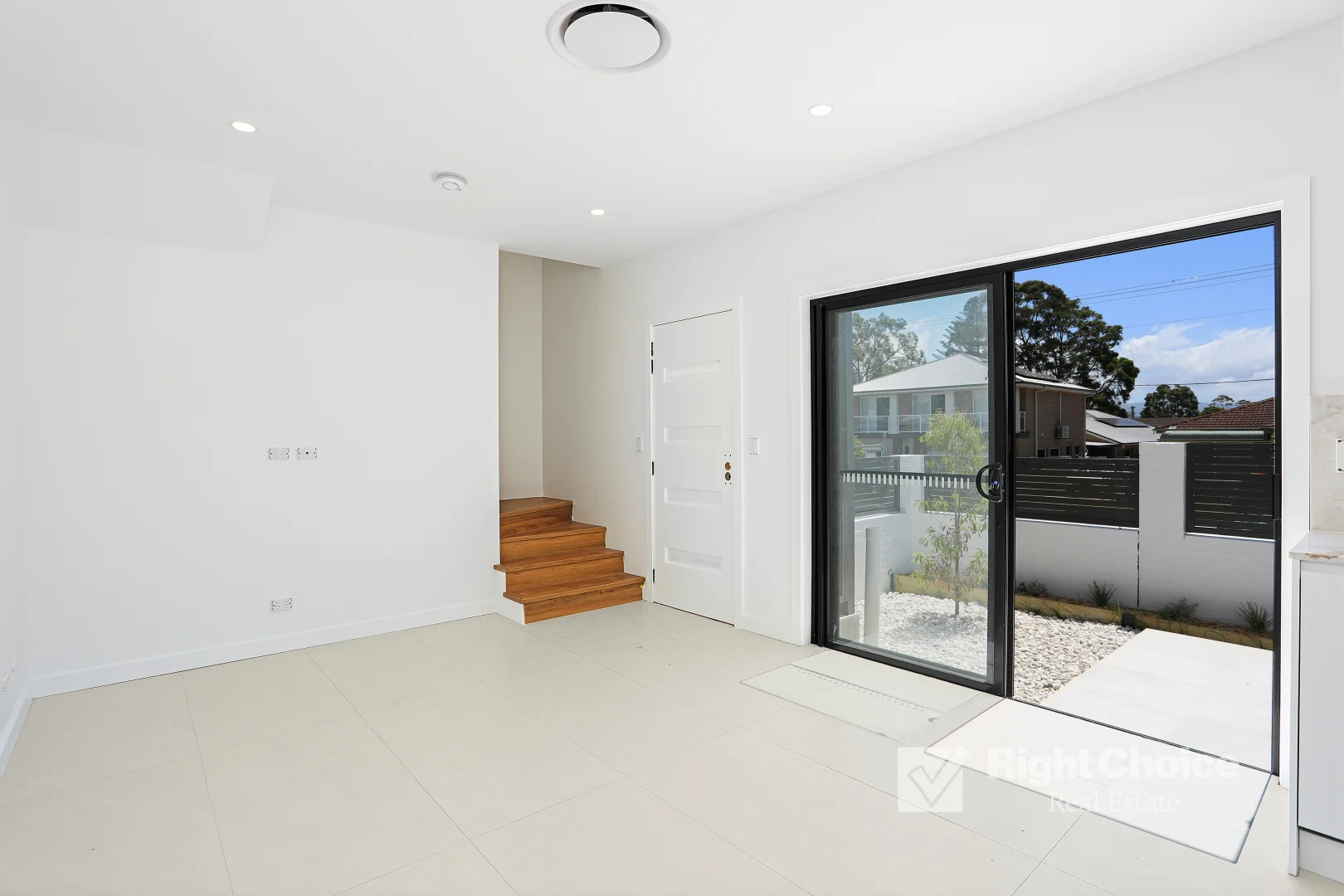 Additional image 5 of 1/45 Wentworth Street, Oak Flats NSW 2529