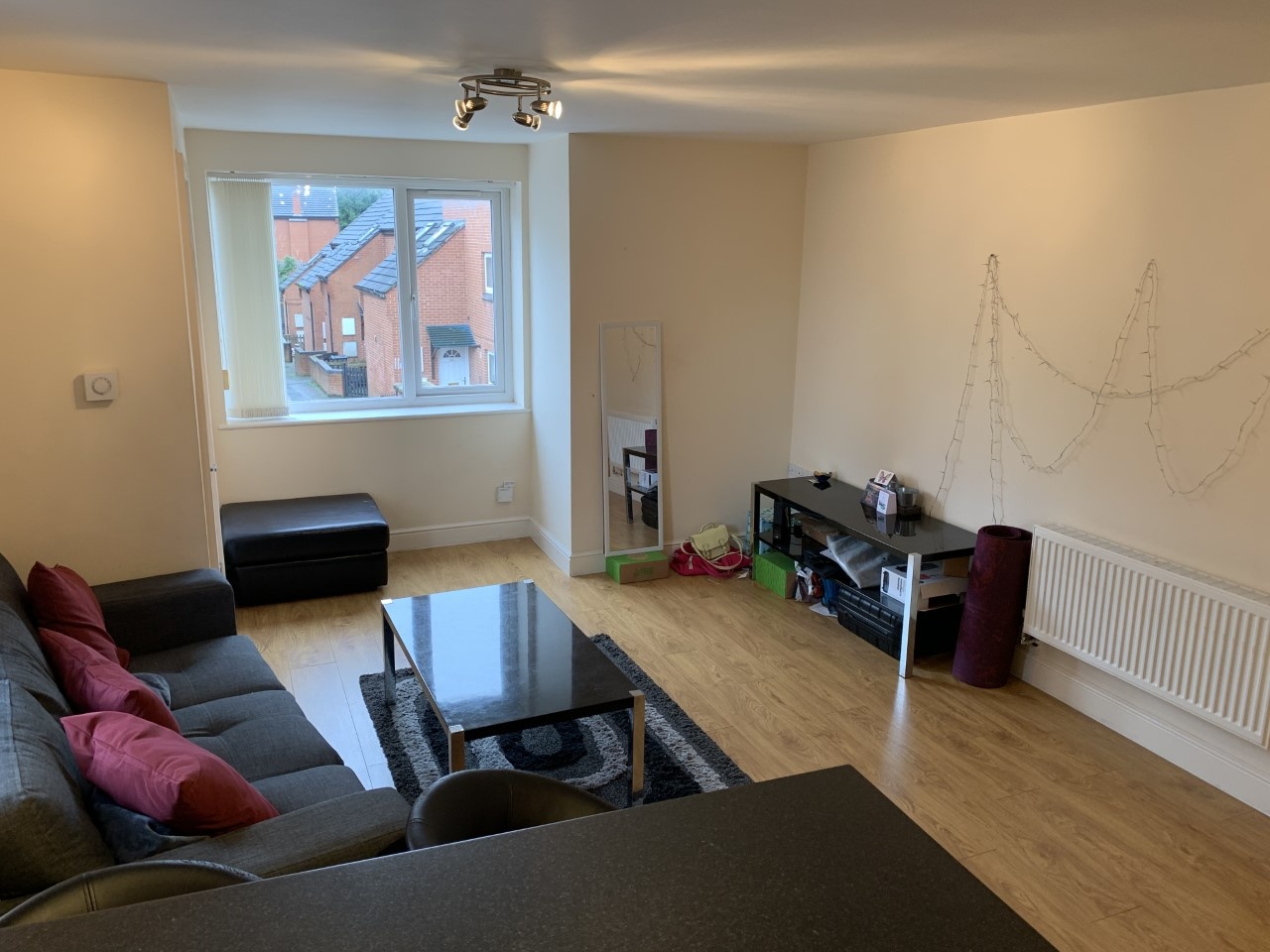 2 Bed Flat, Edwin Road, LS6, N1 7GU photo 5