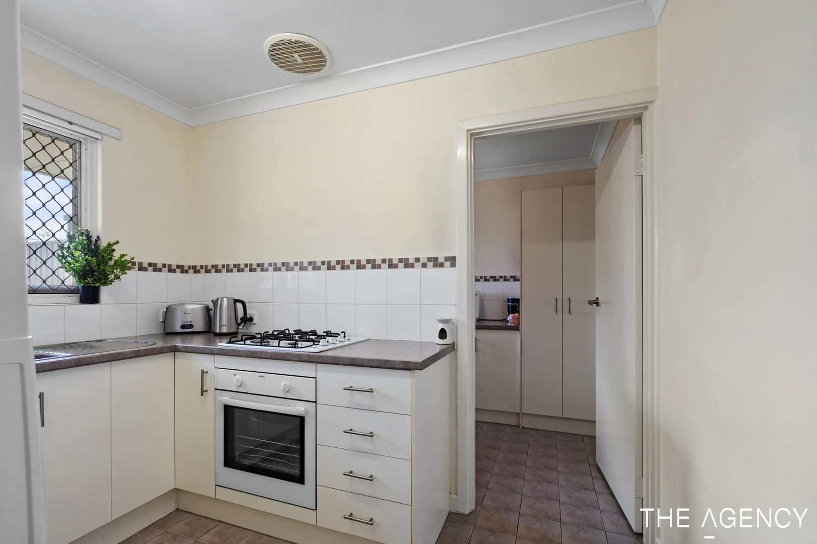 Additional image 5 of 52 Grandpre Crescent, Hamilton Hill WA 6163