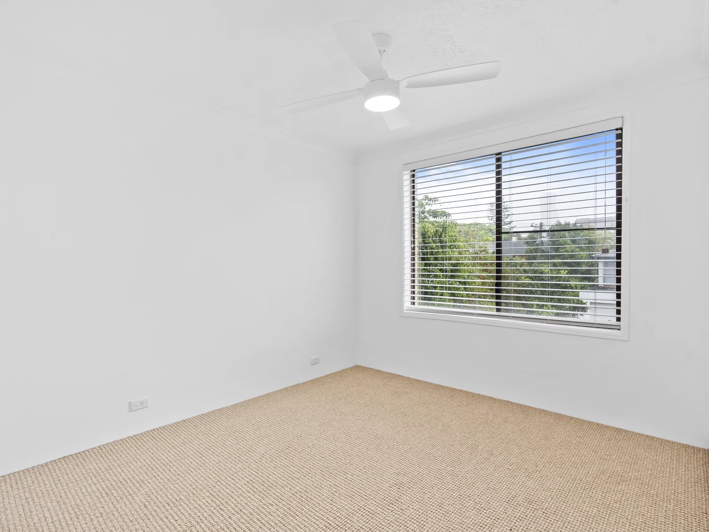 Additional image 7 of 5/28 Dudley Street, Mermaid Beach QLD 4218