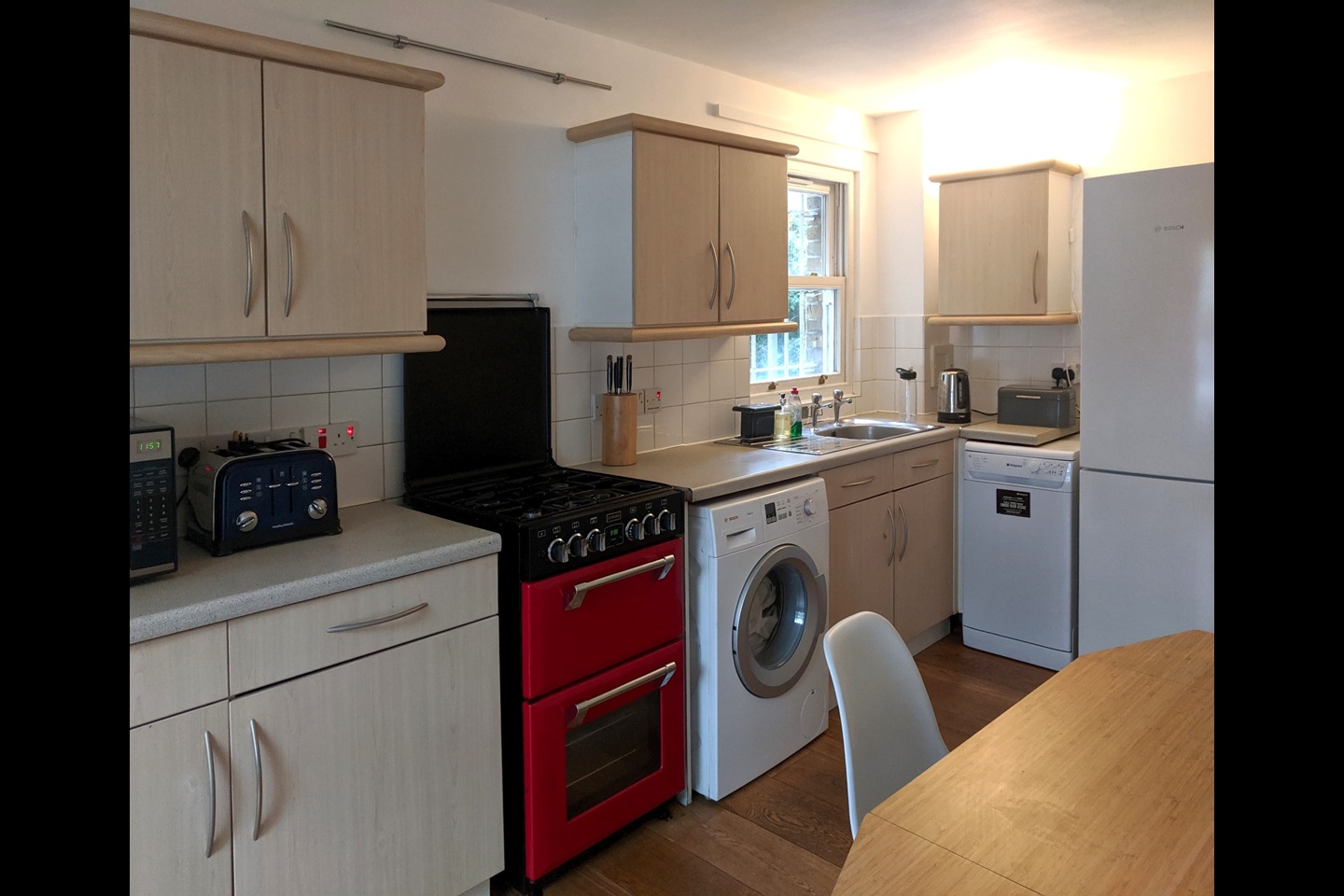 2 Bed Flat, Villa Road, SW9, N1 7GU photo 4