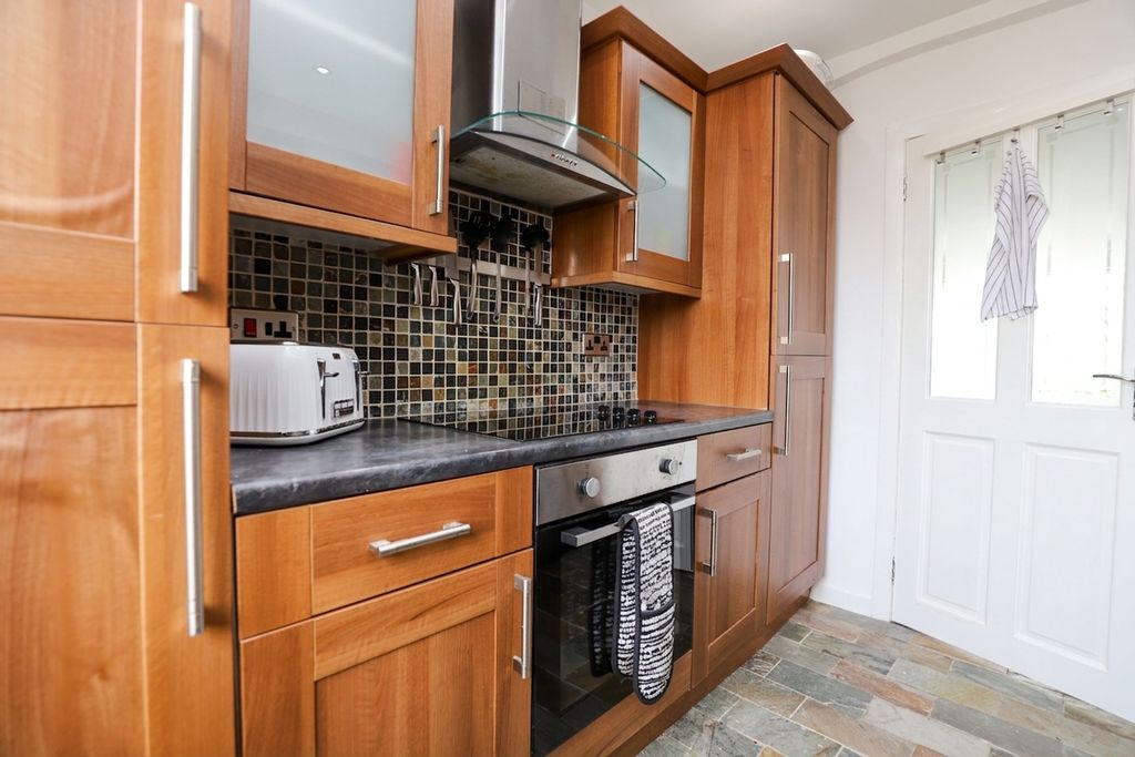 Additional image 8 of 2 bed flat for saleLauder Gardens, Coatbridge ML5