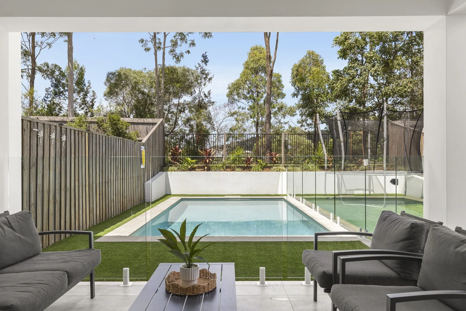 2/22 Carmen Court, Oxenford QLD 4210