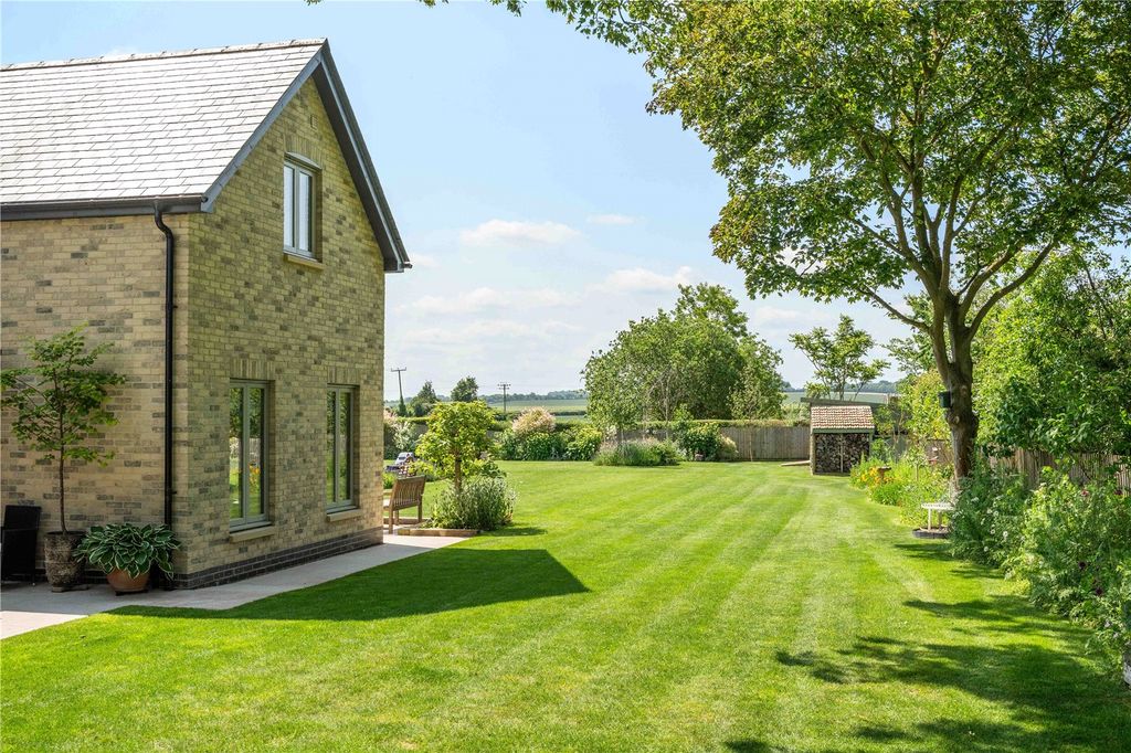Additional image 26 of 5 bed detached house for saleDogget Lane, Fulbourn, Cambridgeshire CB21