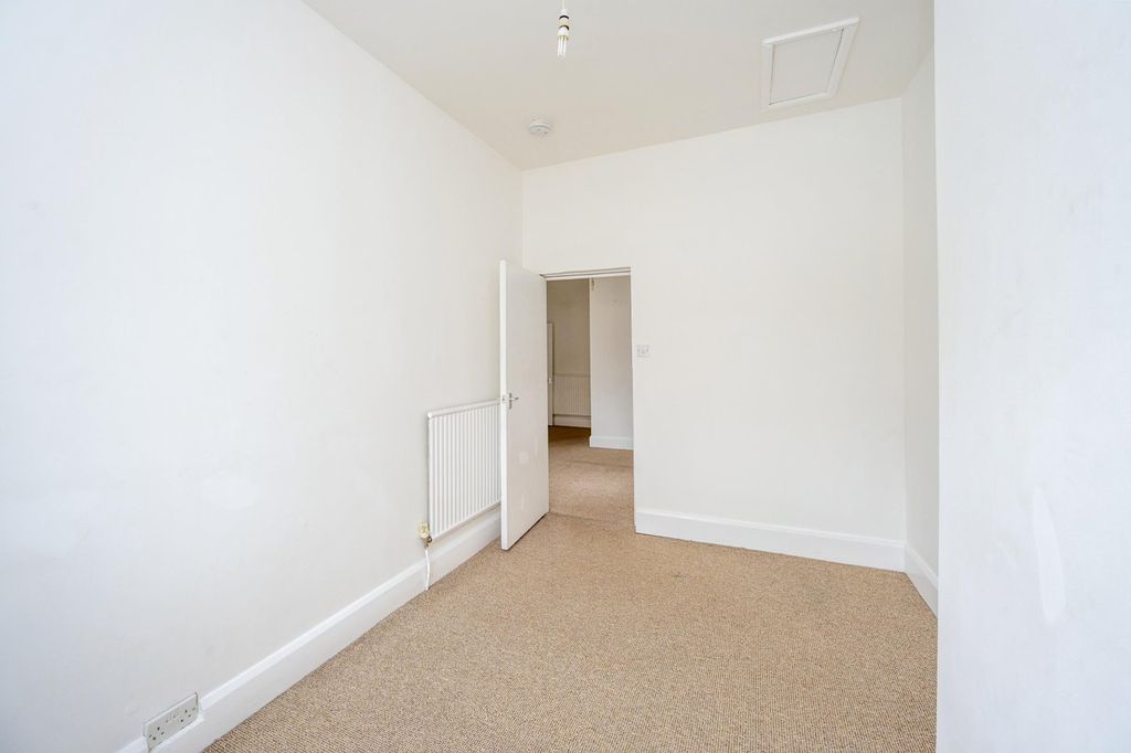 Additional image 10 of 6 bed flat for saleShrewsbury Road, Stafford, Staffordshire ST17