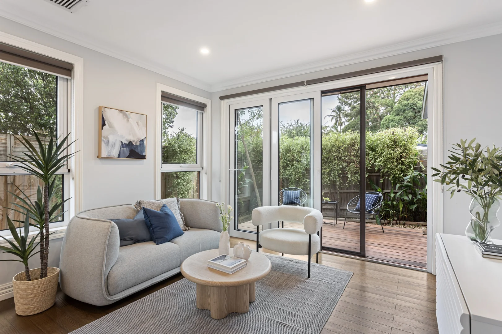 Additional image 3 of 2/10 Kilsyth Avenue, Burwood VIC 3125