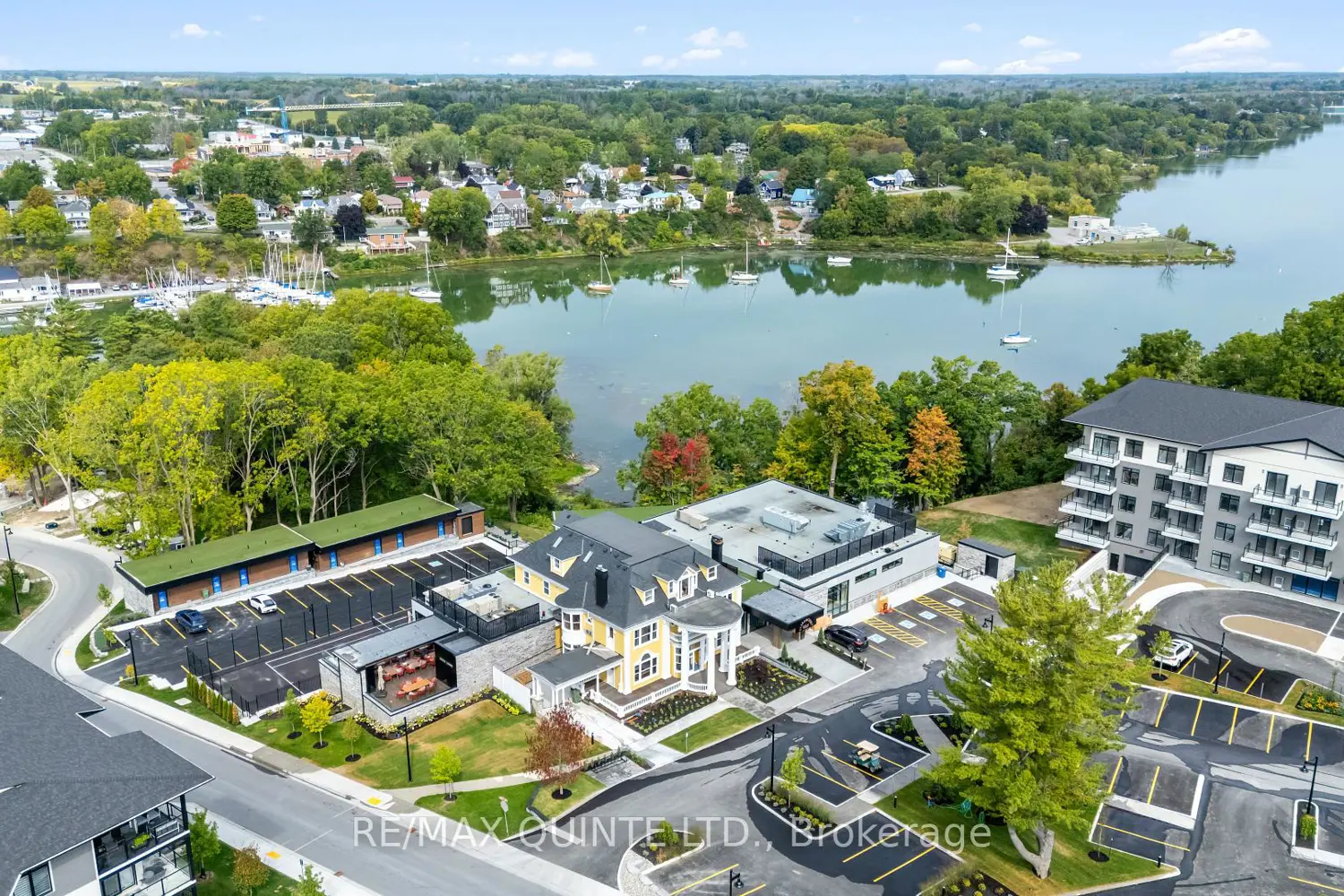 Additional image 11 of 12 Clara Drive 305