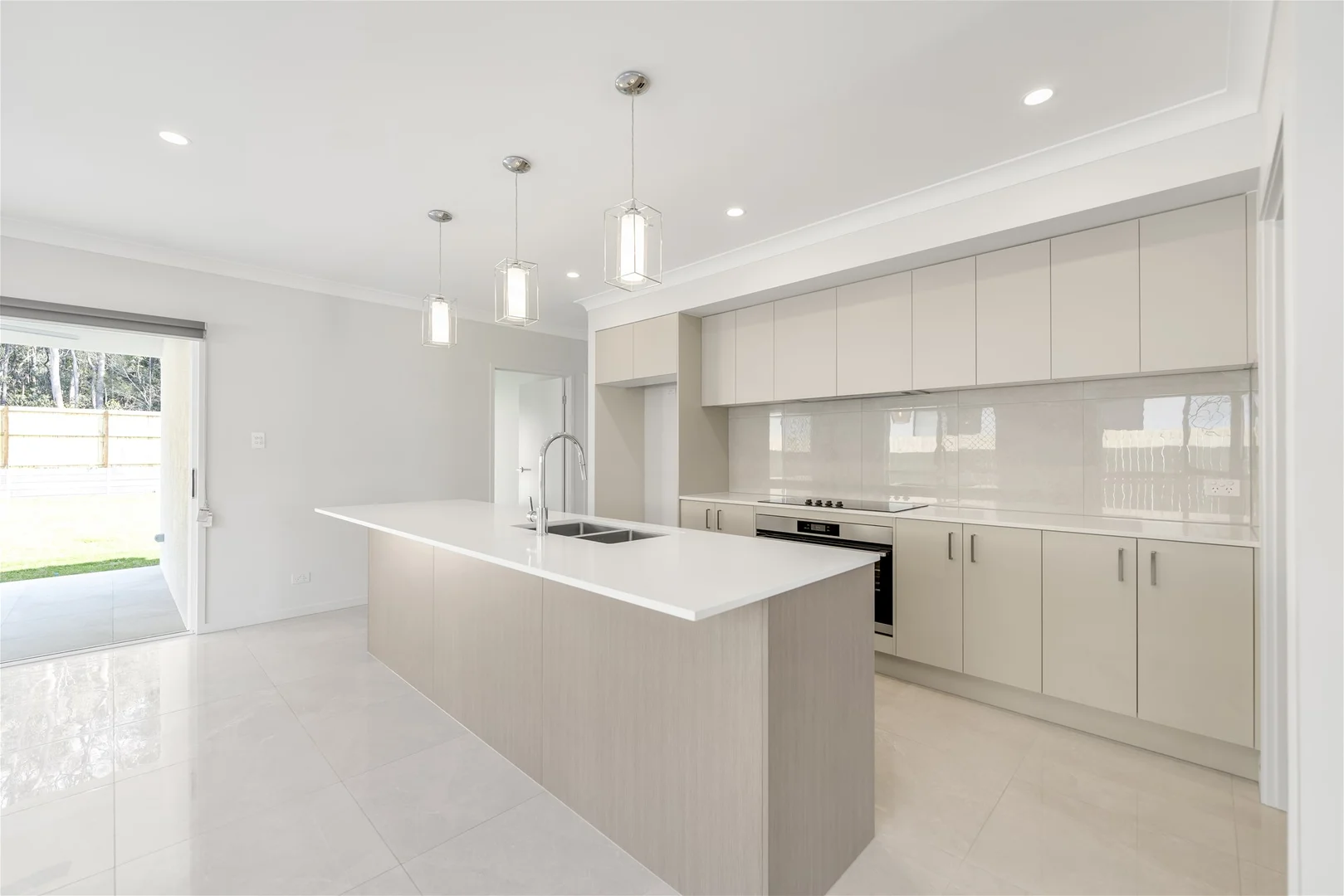 Additional image 6 of Redland Bay QLD 4165
