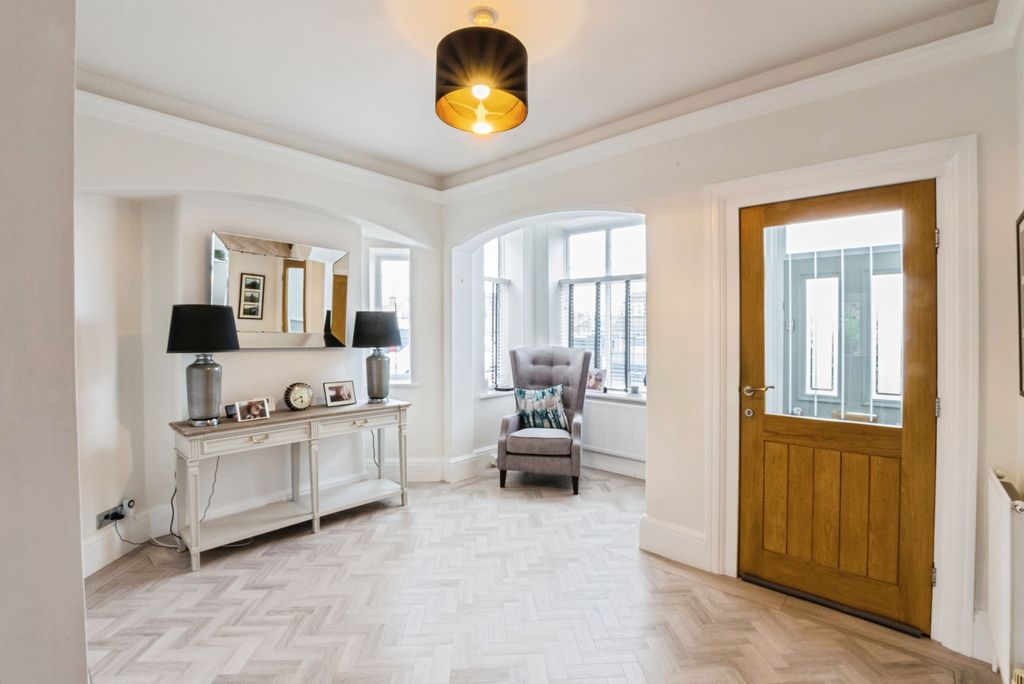 Additional image 3 of 5 bed semi-detached house for saleMythop Road, Lytham St. Annes FY8