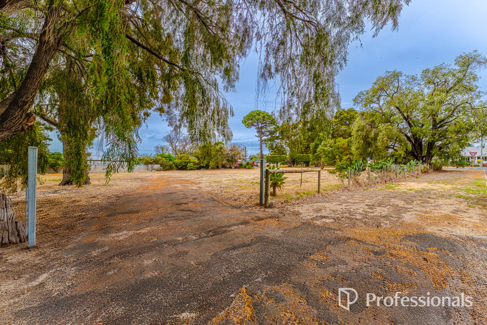 Additional image 3 of 129 South Western Highway, Waroona WA 6215