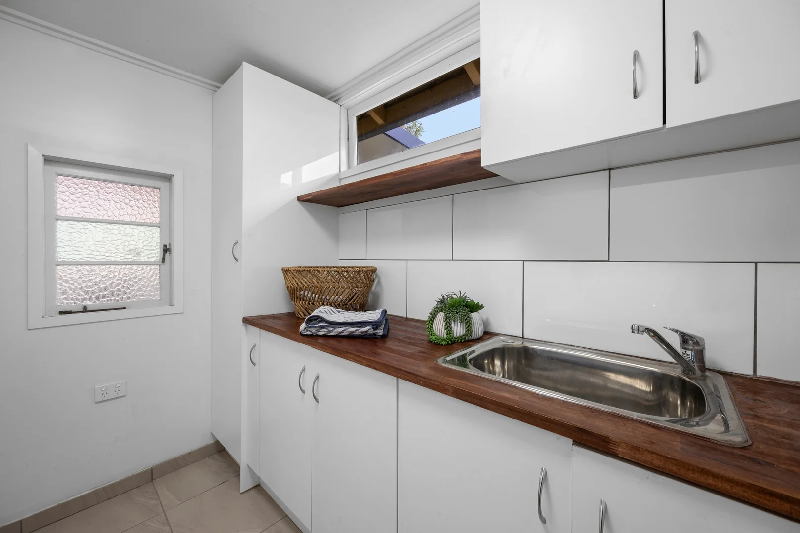 Additional image 13 of 22 Stagpole Street, West End QLD 4810