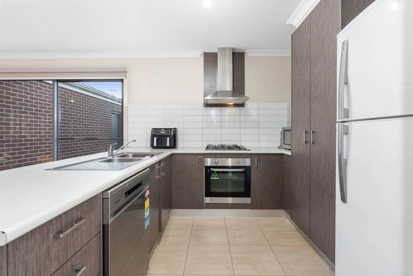 1 Valentina Drive, Darley VIC 3340 photo 2