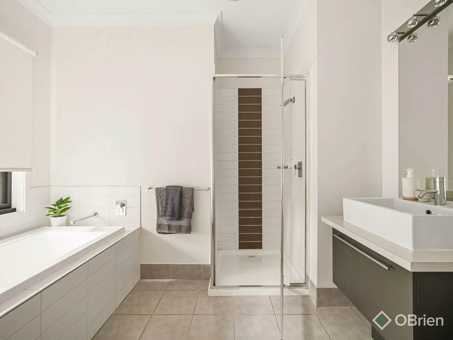 Additional image 10 of 28/2 Barton Drive, Sandhurst VIC 3977