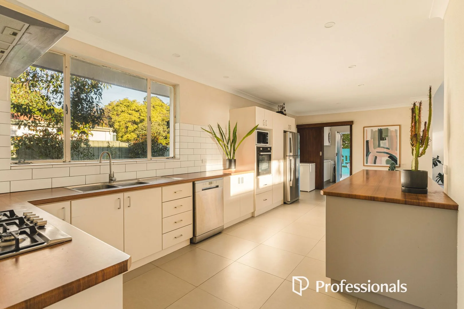 Additional image 19 of 55 Snowball Road, Kalamunda WA 6076