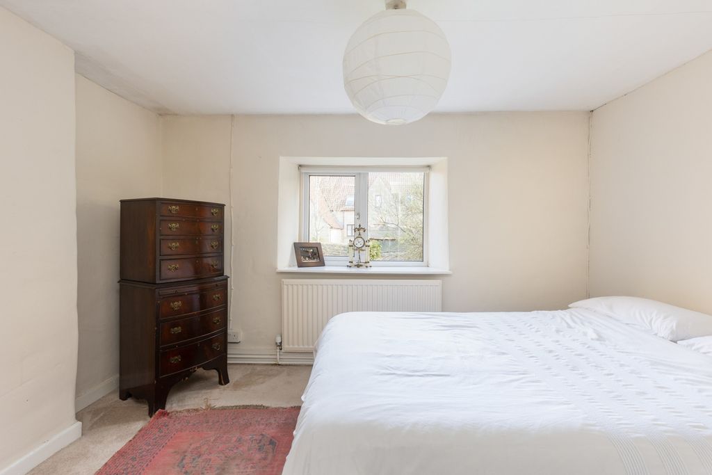 Additional image 13 of 3 bed end terrace house for saleOff St Thomas Street, Wells BA5