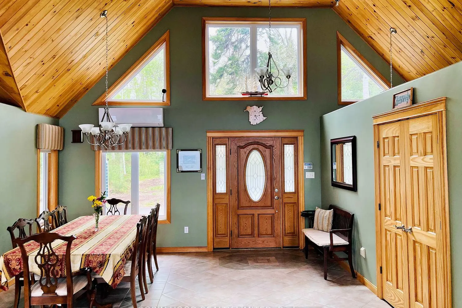 120 Hayesey Lane photo 4