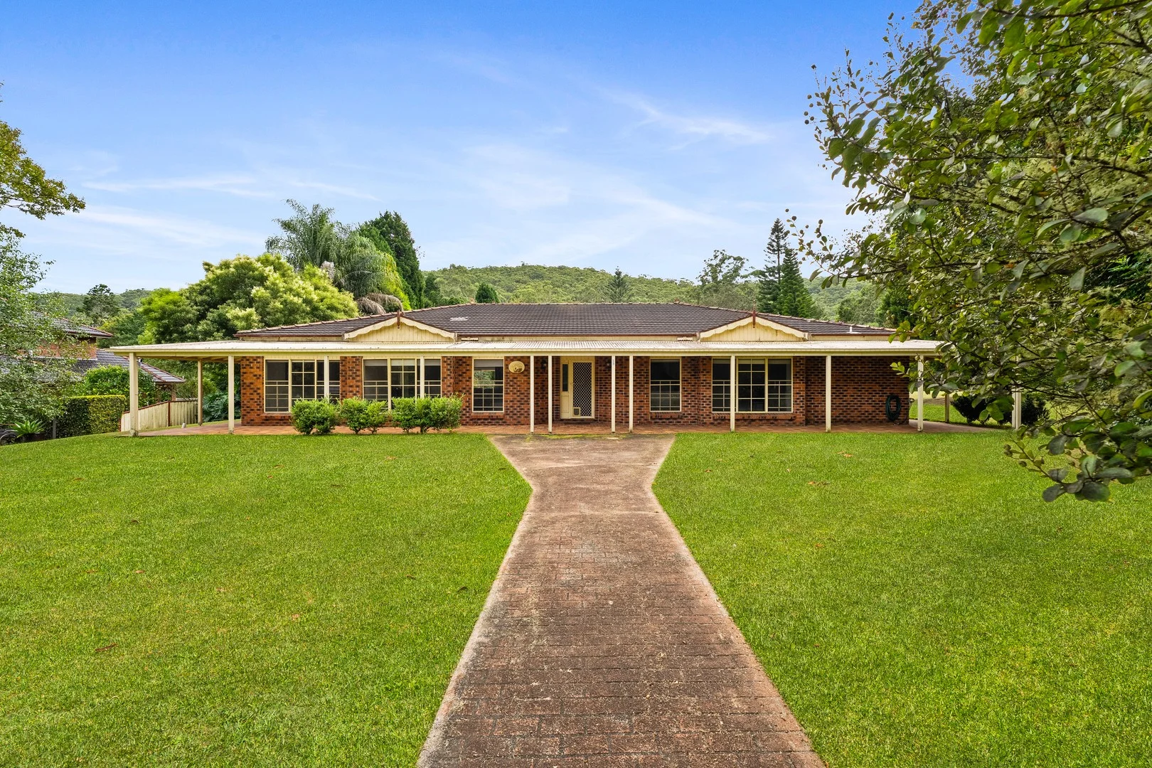 12 Liza Close, Fountaindale NSW 2258