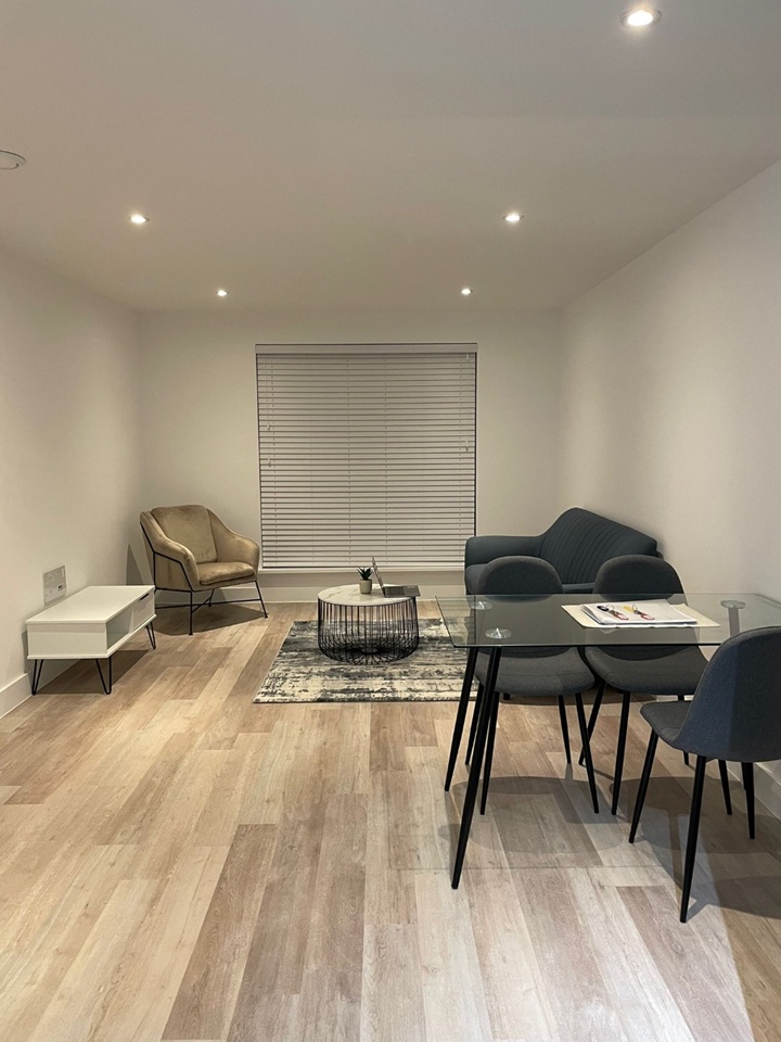 1 Bed Flat, Digbeth Square, B12, N1 7GU photo 2