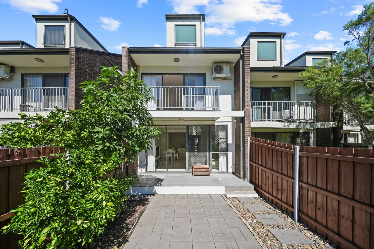 Additional image 2 of 5/10-12 Carver Place, Dundas Valley NSW 2117