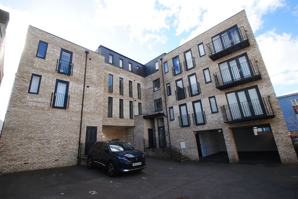 Additional image 9 of 2 bed flat for sale47 To 51 Broad Street, Staple Hill, Bristol BS16