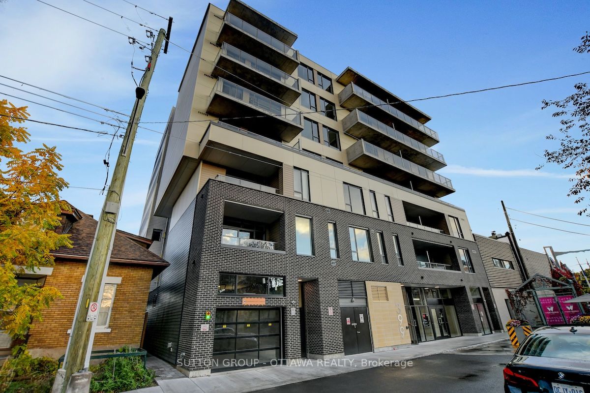 Additional image 2 of 399 Winston Avenue, Ottawa, ON, K2A 1Y8