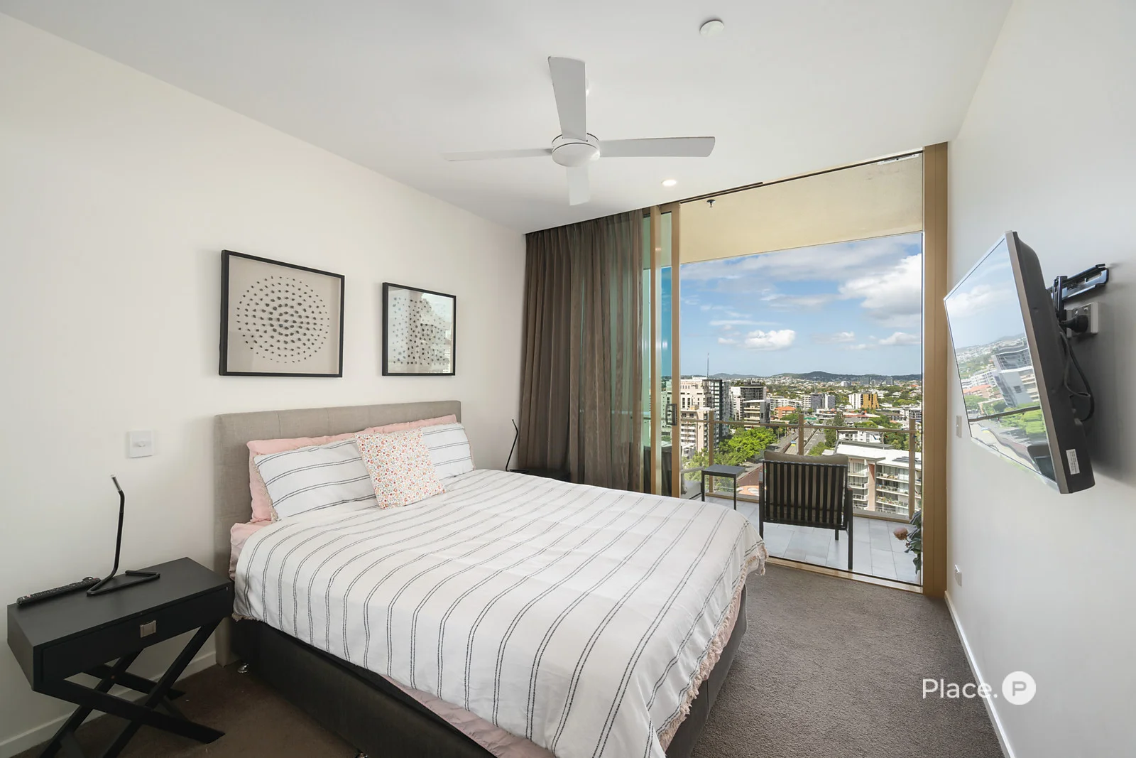 Additional image 8 of 1106/25 Shafston Avenue, Kangaroo Point QLD 4169