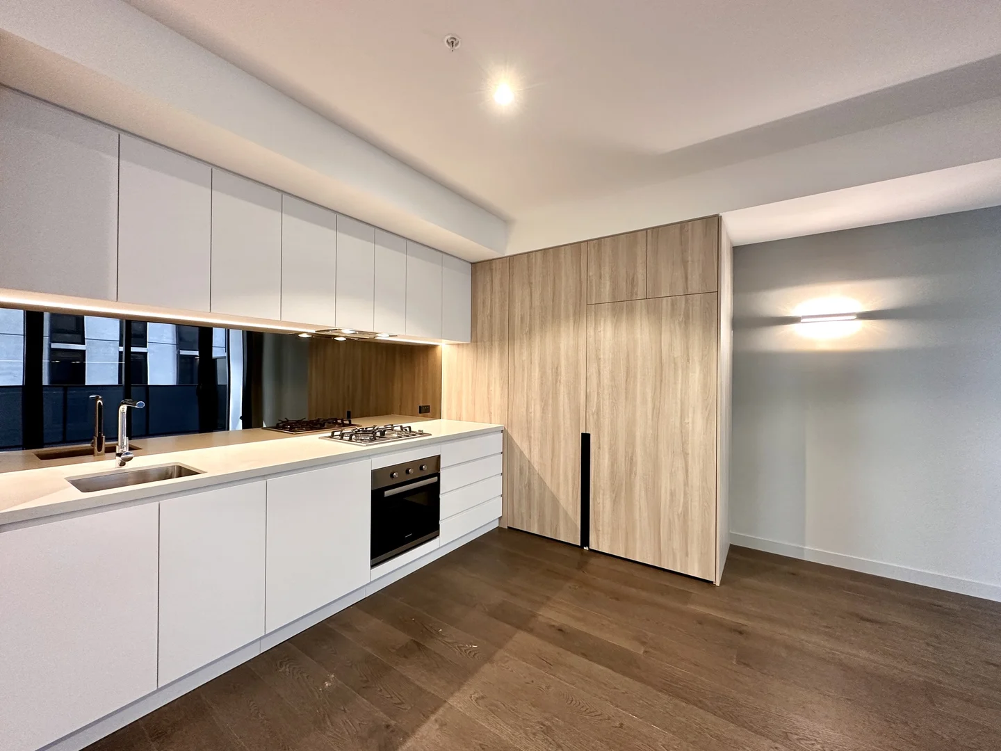 Additional image 3 of 511/45 Dudley Street, West Melbourne VIC 3003