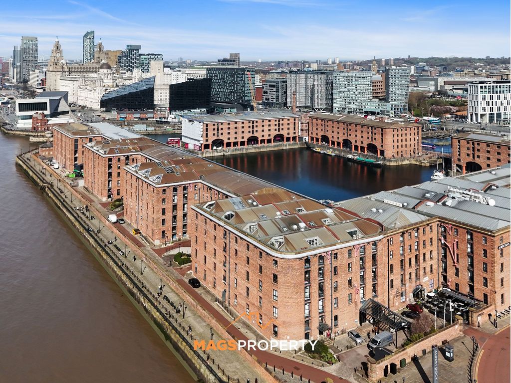 4 bed flat for saleAlbert Dock, Liverpool L3