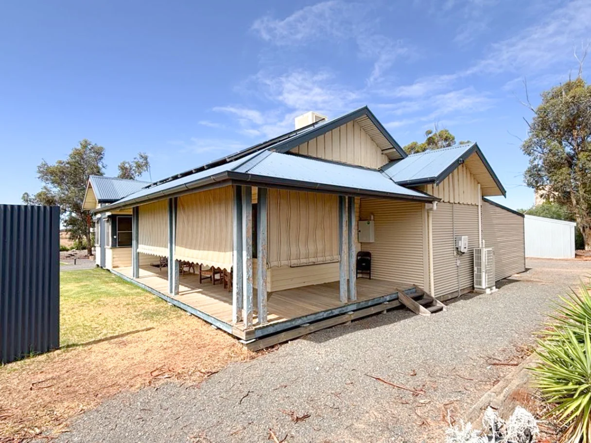Additional image 8 of 1 Sweetapple Crescent, Lascelles VIC 3487