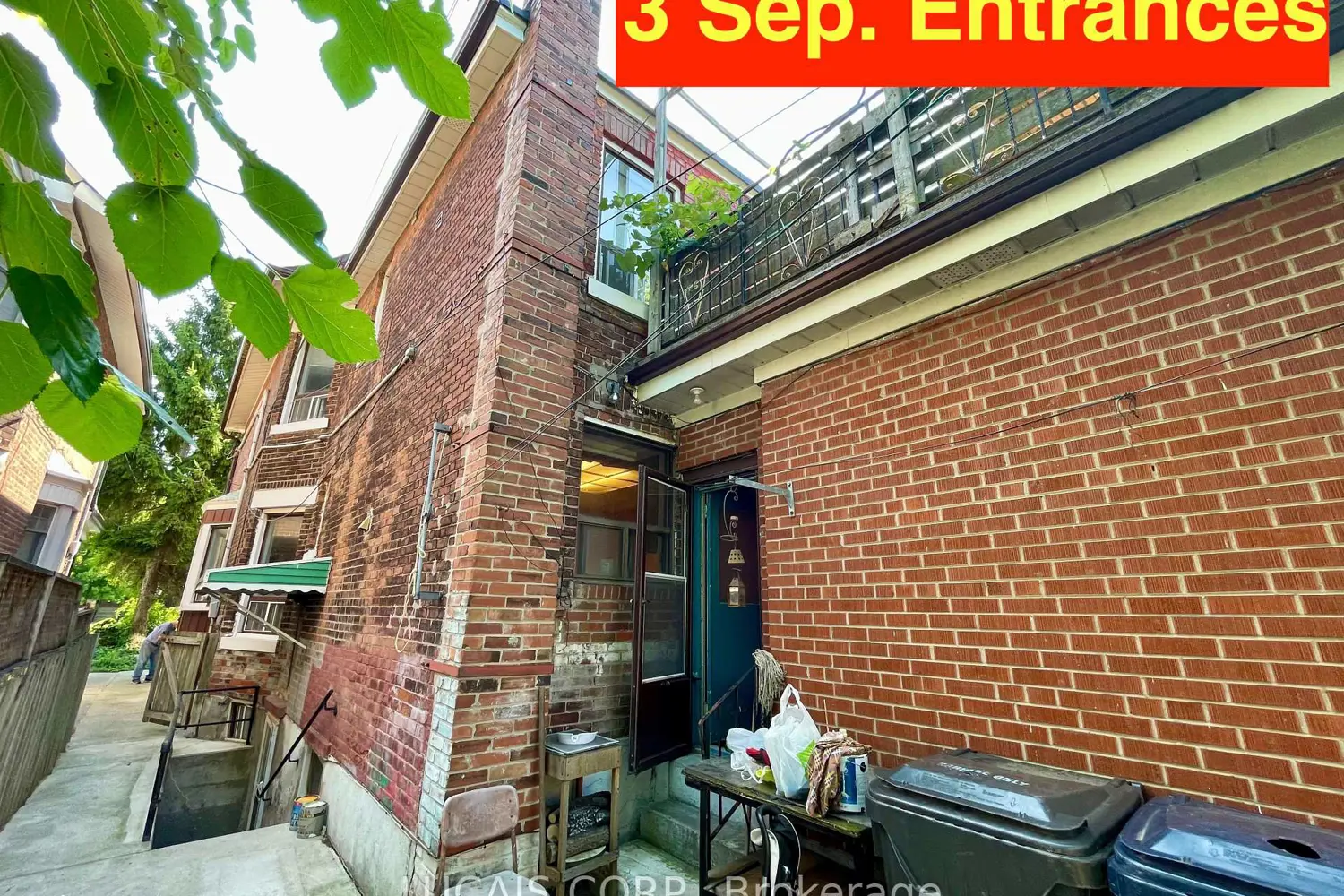 196 Beatrice Street photo 3