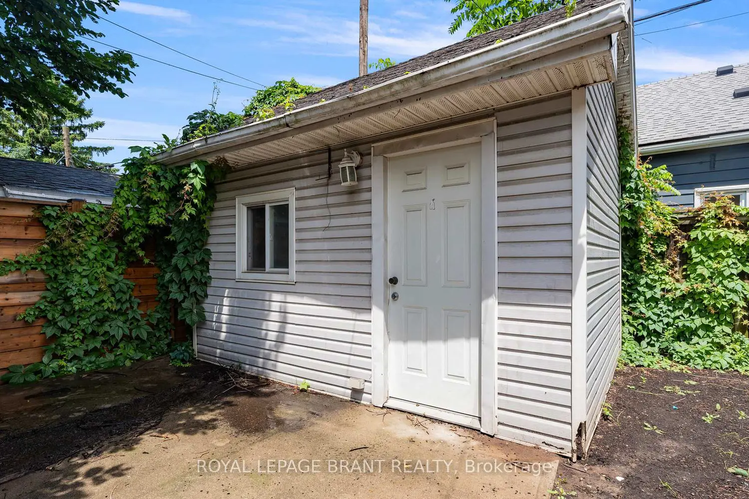 Additional image 17 of 33 Highland Avenue