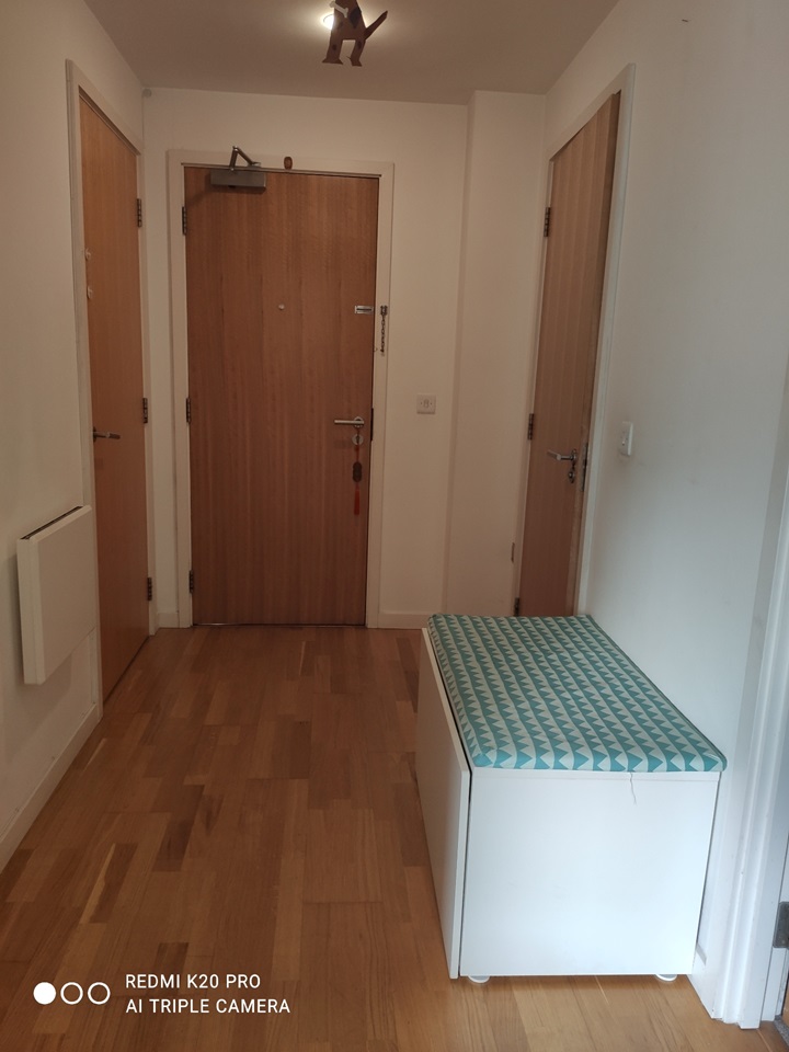2 Bed Flat, Crown Point Road, LS9, N1 7GU photo 3