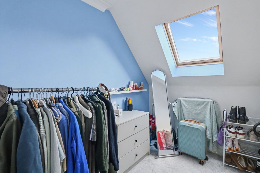 Additional image 6 of 2 bed flat for saleLyons Place, Hedge End SO30