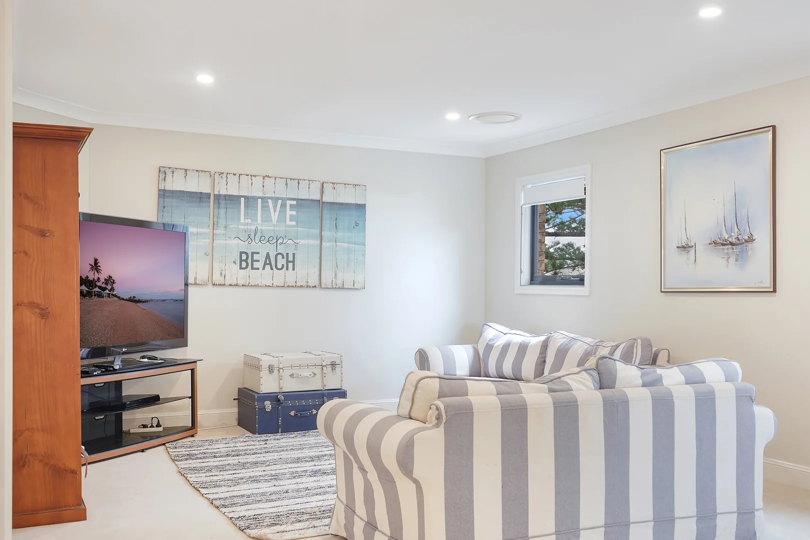 Additional image 18 of 6 Kerle St, Redhead NSW 2290